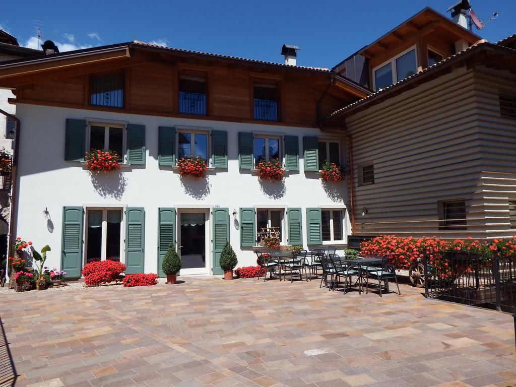 斯尔斯Agritur Primo Sole别墅 外观 照片