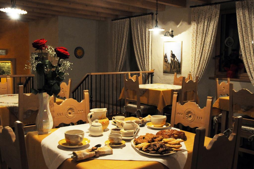 斯尔斯Agritur Primo Sole别墅 外观 照片